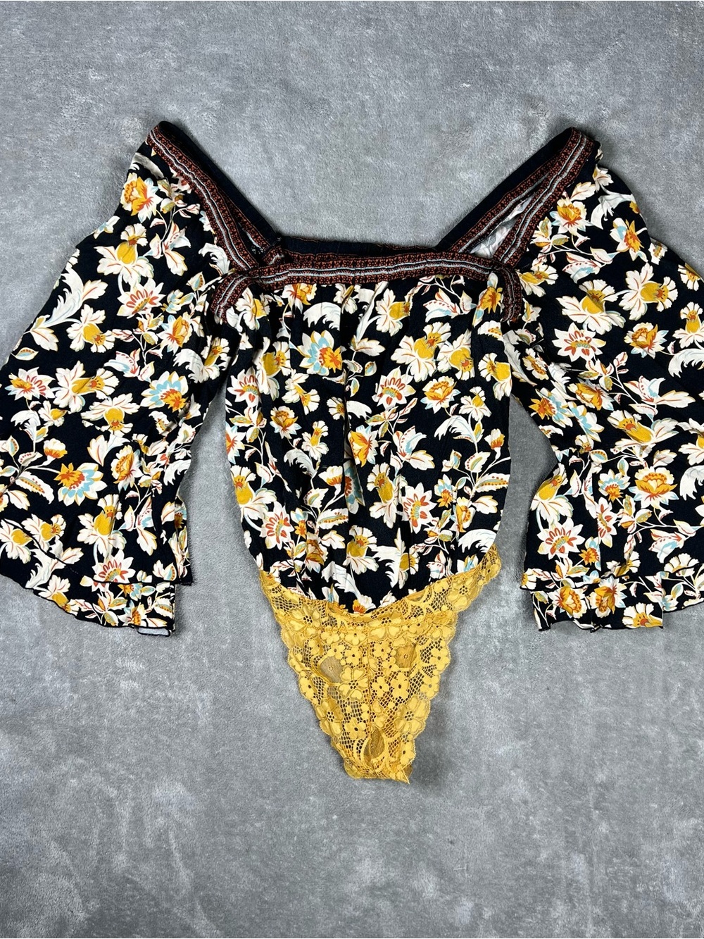 Free People Bodysuit Womens Small Intimately FP Blooming Borders Lace Floral - Picture 2 of 9